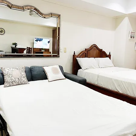 Cozi Grand Canal Mckinley Residences Bgc Manila Exterior photo