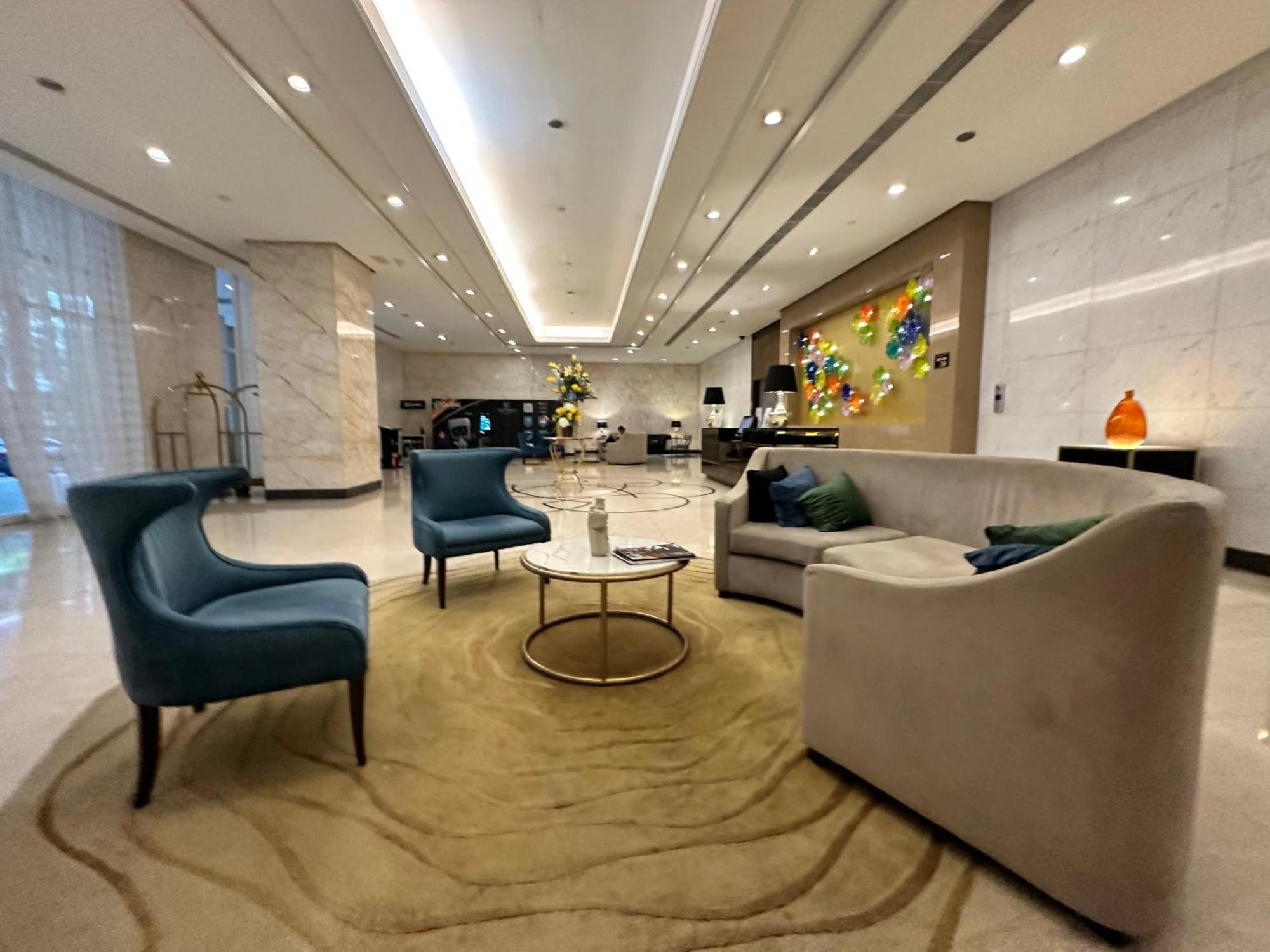 Cozi Grand Canal Mckinley Residences Bgc Apartment *